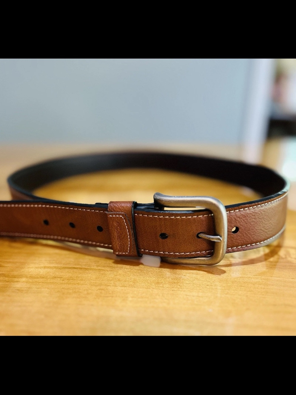 Columbia Men’s Tan / Brown Leather Belt Size 38-40  Style 11CP120Z02